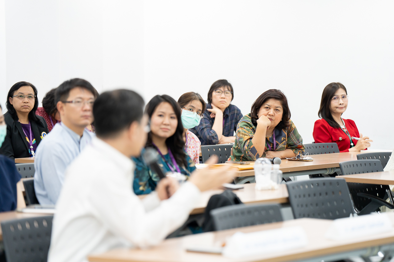 งานเสวนา เรื่อง TIPS & TRICKS สู่ความสำเร็จในการขอตำแหน่งทางวิชาการ ภายใต้โครงการ Academic Position Club ครั้งที่ 15