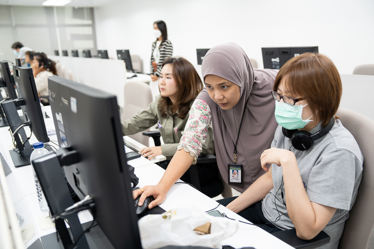 โครงการอบรม “การผลิตสื่อการเรียนรู้ด้วยโปรแกรม Adobe Premiere Pro & Camtasia” สำหรับบุคลากร โครงการอบรม “การผลิตสื่อการเรียนรู้ด้วยโปรแกรม Adobe Premiere Pro & Camtasia” สำหรับบุคลากร