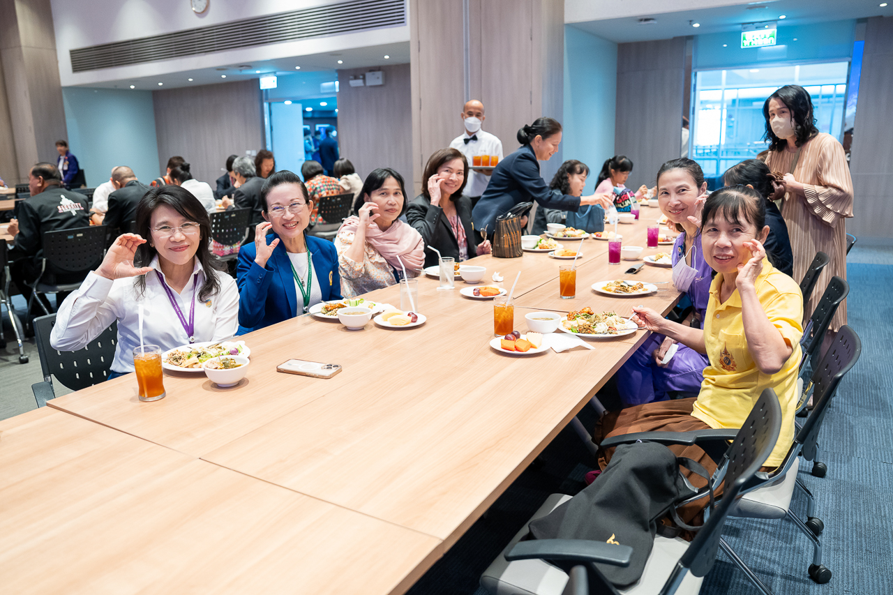 โครงการปัจฉิมนิเทศผู้เกษียณอายุราชการและอายุงาน ประจำปีงบประมาณ 2568 โครงการปัจฉิมนิเทศผู้เกษียณอายุราชการและอายุงาน ประจำปีงบประมาณ 2568