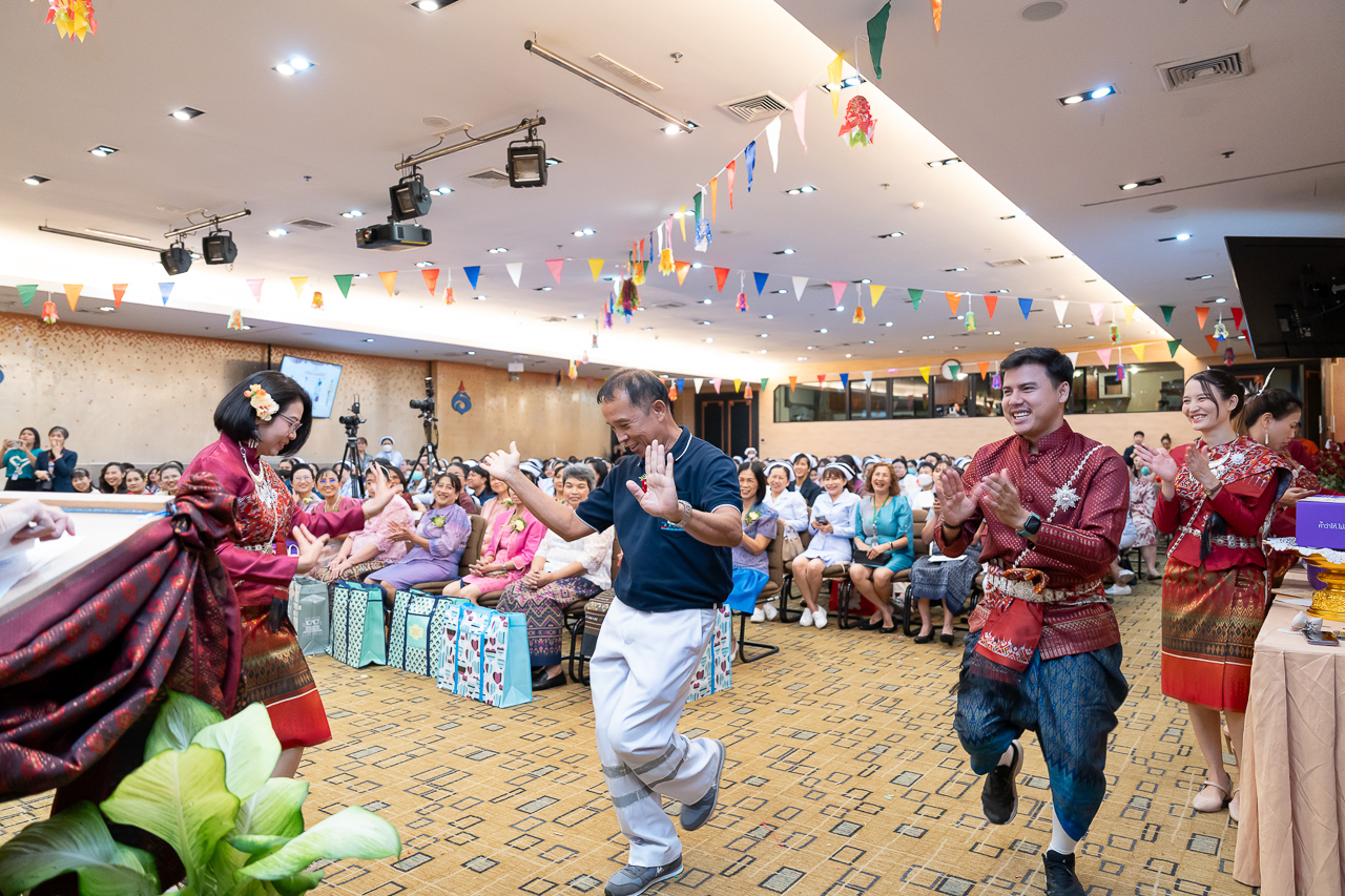 งานมุทิตาจิตผู้เกษียณอายุราชการ ฝ่ายการพยาบาล โรงพยาบาลรามาธิบดี ประจำปี 2568