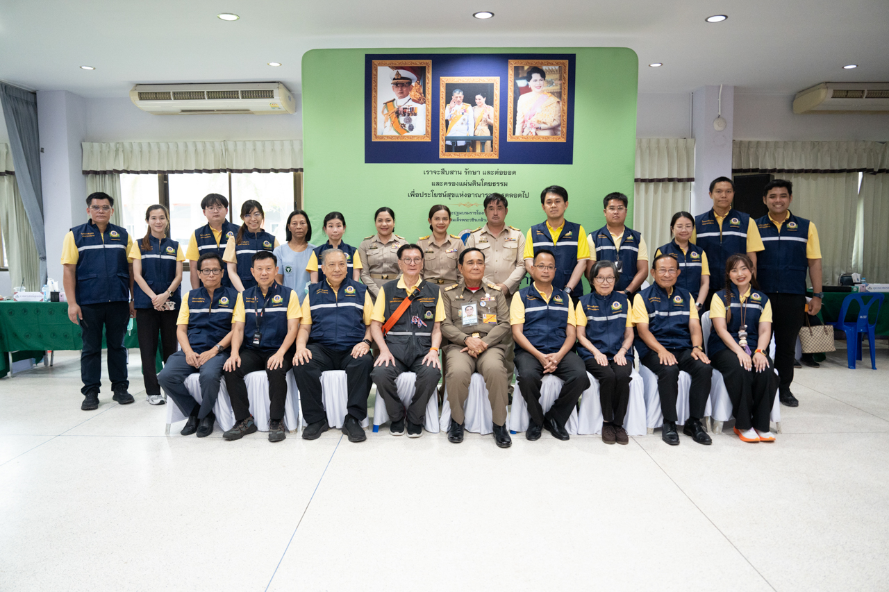 คณะแพทยศาสตร์โรงพยาบาลรามาธิบดี มหาวิทยาลัยมหิดล ร่วมกับสำนักงานองคมนตรี ออกหน่วยแพทย์เคลื่อนที่ ในโครงการ “สืบสานพระราชปณิธาน” ครั้งที่ 20 จ.กระบี่ คณะแพทยศาสตร์โรงพยาบาลรามาธิบดี มหาวิทยาลัยมหิดล ร่วมกับสำนักงานองคมนตรี ออกหน่วยแพทย์เคลื่อนที่ ในโครงการ “สืบสานพระราชปณิธาน” ครั้งที่ 20 จ.กระบี่