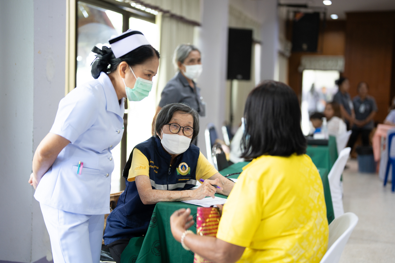 คณะแพทยศาสตร์โรงพยาบาลรามาธิบดี มหาวิทยาลัยมหิดล ร่วมกับสำนักงานองคมนตรี ออกหน่วยแพทย์เคลื่อนที่ ในโครงการ “สืบสานพระราชปณิธาน” ครั้งที่ 20 จ.กระบี่ คณะแพทยศาสตร์โรงพยาบาลรามาธิบดี มหาวิทยาลัยมหิดล ร่วมกับสำนักงานองคมนตรี ออกหน่วยแพทย์เคลื่อนที่ ในโครงการ “สืบสานพระราชปณิธาน” ครั้งที่ 20 จ.กระบี่