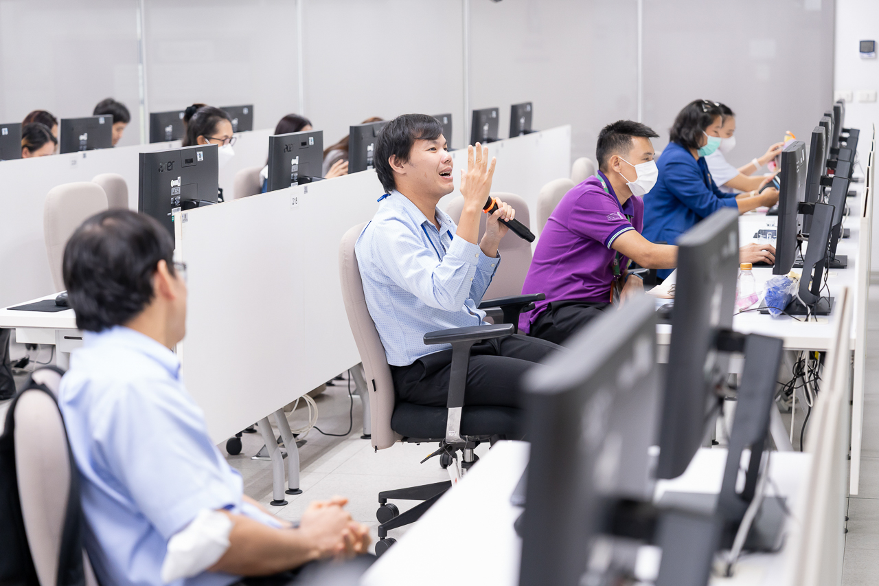 อบรม “การประยุกต์ใช้เครื่องมือ AI (MIDJOURNEY) และการบริหารจัดการวิกฤตจากช่องทางโซเชียลมีเดีย (Crisis management)” อบรม “การประยุกต์ใช้เครื่องมือ AI (MIDJOURNEY) และการบริหารจัดการวิกฤตจากช่องทางโซเชียลมีเดีย (Crisis management)”