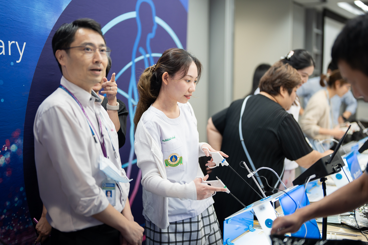 โครงการอบรมเชิงปฏิบัติการ เรื่อง “Ramathibodi Basic Laparoscopy Workshop” โครงการอบรมเชิงปฏิบัติการ เรื่อง “Ramathibodi Basic Laparoscopy Workshop”