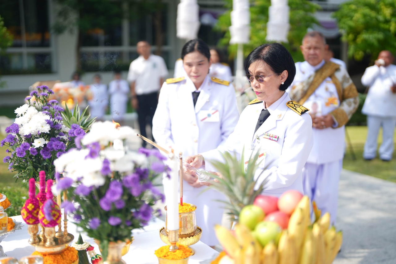 โรงเรียนพยาบาลรามาธิบดี จัดพิธีบวงสรวงบูชาฤกษ์ ก่อนการเสด็จพระราชดำเนินของสมเด็จพระกนิษฐาธิราชเจ้า กรมสมเด็จพระเทพรัตนราชสุดา ฯ สยามบรมราชกุมารี โรงเรียนพยาบาลรามาธิบดี จัดพิธีบวงสรวงบูชาฤกษ์ ก่อนการเสด็จพระราชดำเนินของสมเด็จพระกนิษฐาธิราชเจ้า กรมสมเด็จพระเทพรัตนราชสุดา ฯ สยามบรมราชกุมารี