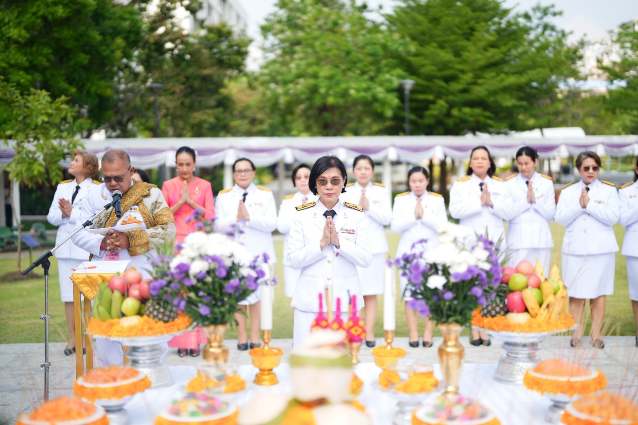 โรงเรียนพยาบาลรามาธิบดี จัดพิธีบวงสรวงบูชาฤกษ์ ก่อนการเสด็จพระราชดำเนินของสมเด็จพระกนิษฐาธิราชเจ้า กรมสมเด็จพระเทพรัตนราชสุดา ฯ สยามบรมราชกุมารี โรงเรียนพยาบาลรามาธิบดี จัดพิธีบวงสรวงบูชาฤกษ์ ก่อนการเสด็จพระราชดำเนินของสมเด็จพระกนิษฐาธิราชเจ้า กรมสมเด็จพระเทพรัตนราชสุดา ฯ สยามบรมราชกุมารี