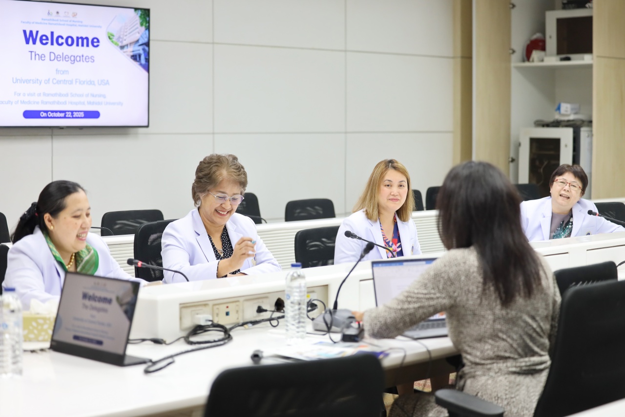 คณะผู้บริหาร และคณาจารย์โรงเรียนพยาบาลรามาธิบดี ร่วมให้การต้อนรับ อาจารย์ จาก University of Central Florida เมืองออร์ลันโด รัฐฟลอริดา ประเทศสหรัฐอเมริกา คณะผู้บริหาร และคณาจารย์โรงเรียนพยาบาลรามาธิบดี ร่วมให้การต้อนรับ อาจารย์ จาก University of Central Florida เมืองออร์ลันโด รัฐฟลอริดา ประเทศสหรัฐอเมริกา