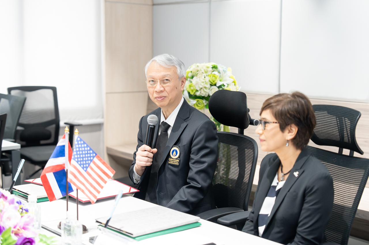 พิธีลงนามบันทึกข้อตกลงความร่วมมือ (MOU) ระหว่าง คณะแพทยศาสตร์โรงพยาบาลรามาธิบดี มหาวิทยาลัยมหิดล และมหาวิทยาลัยเซาท์ฟลอริดา สหรัฐอเมริกา พิธีลงนามบันทึกข้อตกลงความร่วมมือ (MOU) ระหว่าง คณะแพทยศาสตร์โรงพยาบาลรามาธิบดี มหาวิทยาลัยมหิดล และมหาวิทยาลัยเซาท์ฟลอริดา สหรัฐอเมริกา