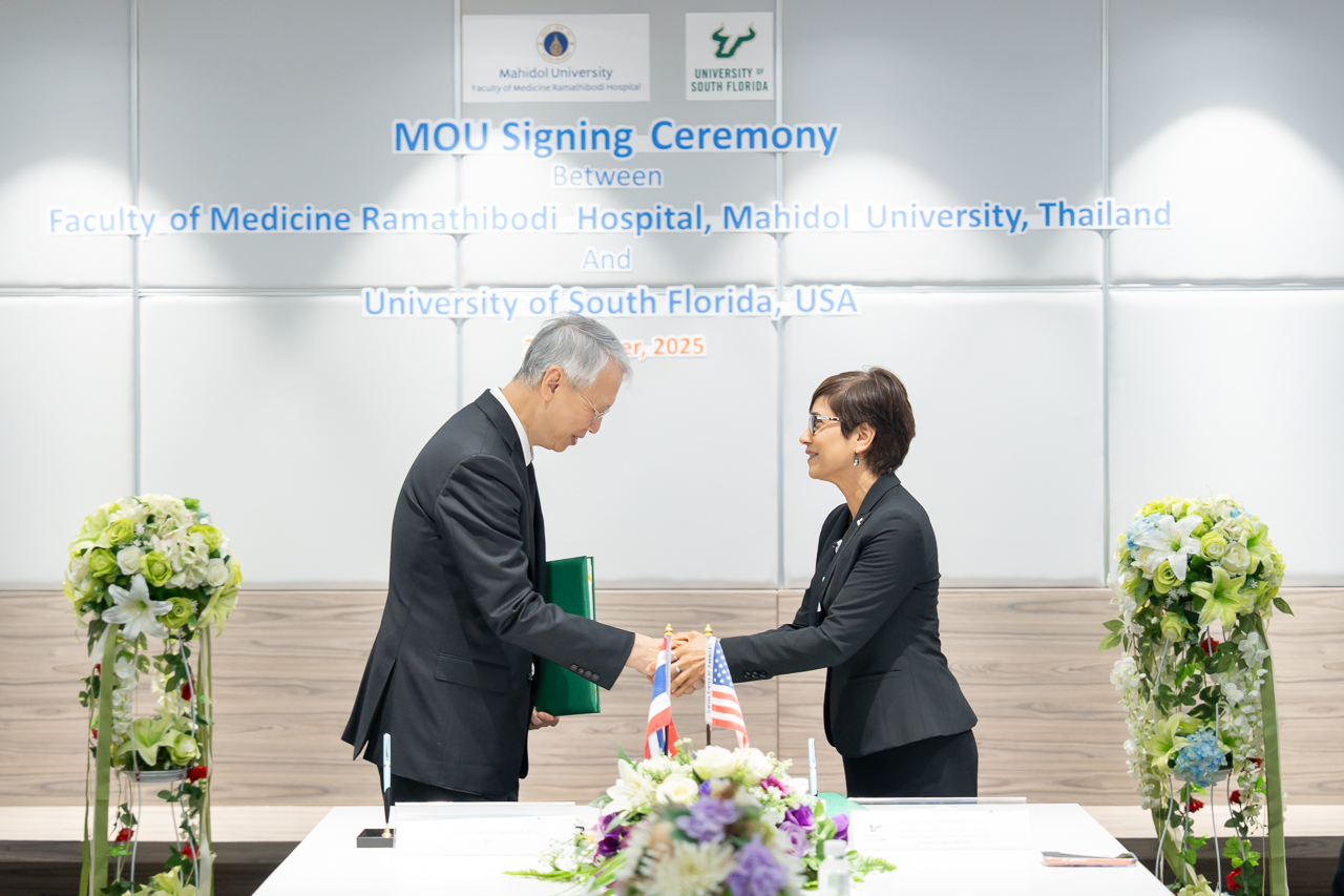 พิธีลงนามบันทึกข้อตกลงความร่วมมือ (MOU) ระหว่าง คณะแพทยศาสตร์โรงพยาบาลรามาธิบดี มหาวิทยาลัยมหิดล และมหาวิทยาลัยเซาท์ฟลอริดา สหรัฐอเมริกา พิธีลงนามบันทึกข้อตกลงความร่วมมือ (MOU) ระหว่าง คณะแพทยศาสตร์โรงพยาบาลรามาธิบดี มหาวิทยาลัยมหิดล และมหาวิทยาลัยเซาท์ฟลอริดา สหรัฐอเมริกา