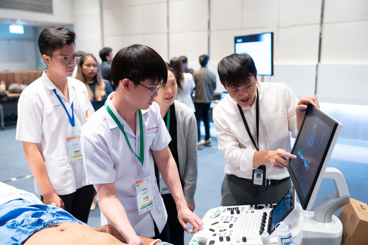 งานประชุมวิชาการ เรื่อง Ramathibodi Chest Medicine 2025 ภายใต้หัวข้อ The Art and Science of Pulmonary Medicine: From Evidence to Everyday Practice งานประชุมวิชาการ เรื่อง Ramathibodi Chest Medicine 2025 ภายใต้หัวข้อ The Art and Science of Pulmonary Medicine: From Evidence to Everyday Practice