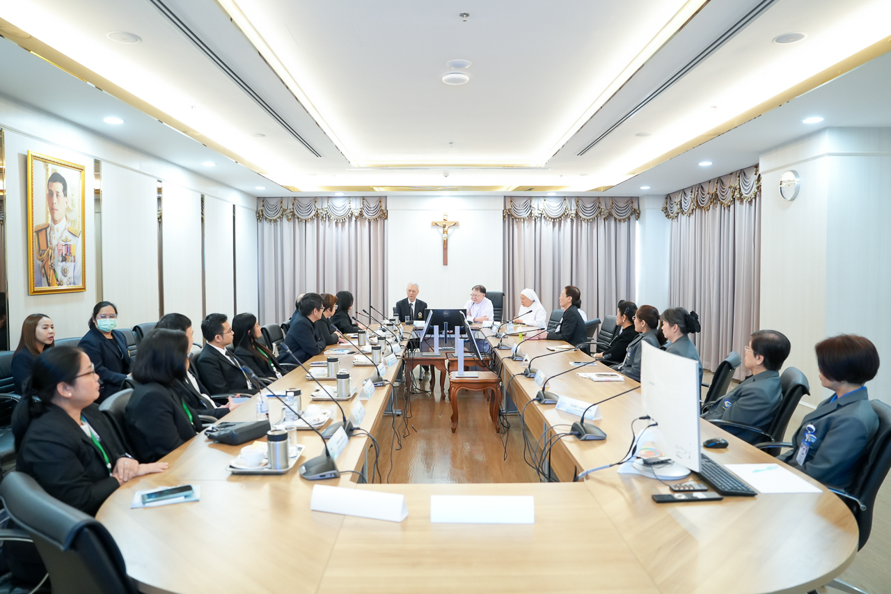 พิธีลงนามบันทึกความเข้าใจเกี่ยวกับความร่วมมือทางการแพทย์และทางวิชาการ ระหว่าง คณะแพทยศาสตร์โรงพยาบาลรามาธิบดี มหาวิทยาลัยมหิดล กับโรงพยาบาลเซนต์หลุยส์ พิธีลงนามบันทึกความเข้าใจเกี่ยวกับความร่วมมือทางการแพทย์และทางวิชาการ ระหว่าง คณะแพทยศาสตร์โรงพยาบาลรามาธิบดี มหาวิทยาลัยมหิดล กับโรงพยาบาลเซนต์หลุยส์