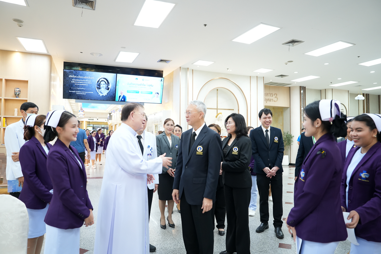 พิธีลงนามบันทึกความเข้าใจเกี่ยวกับความร่วมมือทางการแพทย์และทางวิชาการ ระหว่าง คณะแพทยศาสตร์โรงพยาบาลรามาธิบดี มหาวิทยาลัยมหิดล กับโรงพยาบาลเซนต์หลุยส์ พิธีลงนามบันทึกความเข้าใจเกี่ยวกับความร่วมมือทางการแพทย์และทางวิชาการ ระหว่าง คณะแพทยศาสตร์โรงพยาบาลรามาธิบดี มหาวิทยาลัยมหิดล กับโรงพยาบาลเซนต์หลุยส์