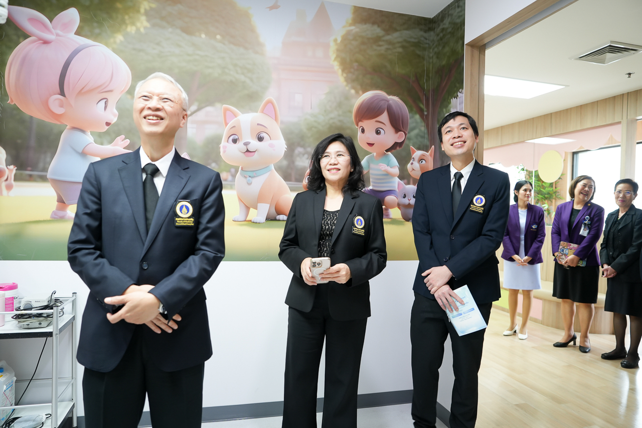 พิธีลงนามบันทึกความเข้าใจเกี่ยวกับความร่วมมือทางการแพทย์และทางวิชาการ ระหว่าง คณะแพทยศาสตร์โรงพยาบาลรามาธิบดี มหาวิทยาลัยมหิดล กับโรงพยาบาลเซนต์หลุยส์ พิธีลงนามบันทึกความเข้าใจเกี่ยวกับความร่วมมือทางการแพทย์และทางวิชาการ ระหว่าง คณะแพทยศาสตร์โรงพยาบาลรามาธิบดี มหาวิทยาลัยมหิดล กับโรงพยาบาลเซนต์หลุยส์