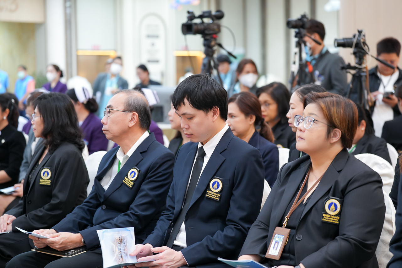 พิธีลงนามบันทึกความเข้าใจเกี่ยวกับความร่วมมือทางการแพทย์และทางวิชาการ ระหว่าง คณะแพทยศาสตร์โรงพยาบาลรามาธิบดี มหาวิทยาลัยมหิดล กับโรงพยาบาลเซนต์หลุยส์ พิธีลงนามบันทึกความเข้าใจเกี่ยวกับความร่วมมือทางการแพทย์และทางวิชาการ ระหว่าง คณะแพทยศาสตร์โรงพยาบาลรามาธิบดี มหาวิทยาลัยมหิดล กับโรงพยาบาลเซนต์หลุยส์