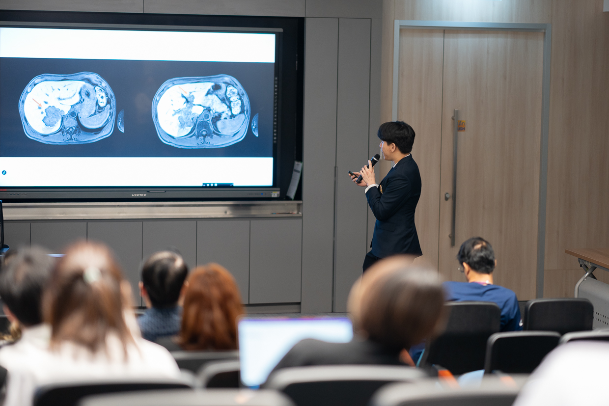 งานประชุมวิชาการ Maximizing efficacy in Colorectal cancer with multidisciplinary approach for the best results