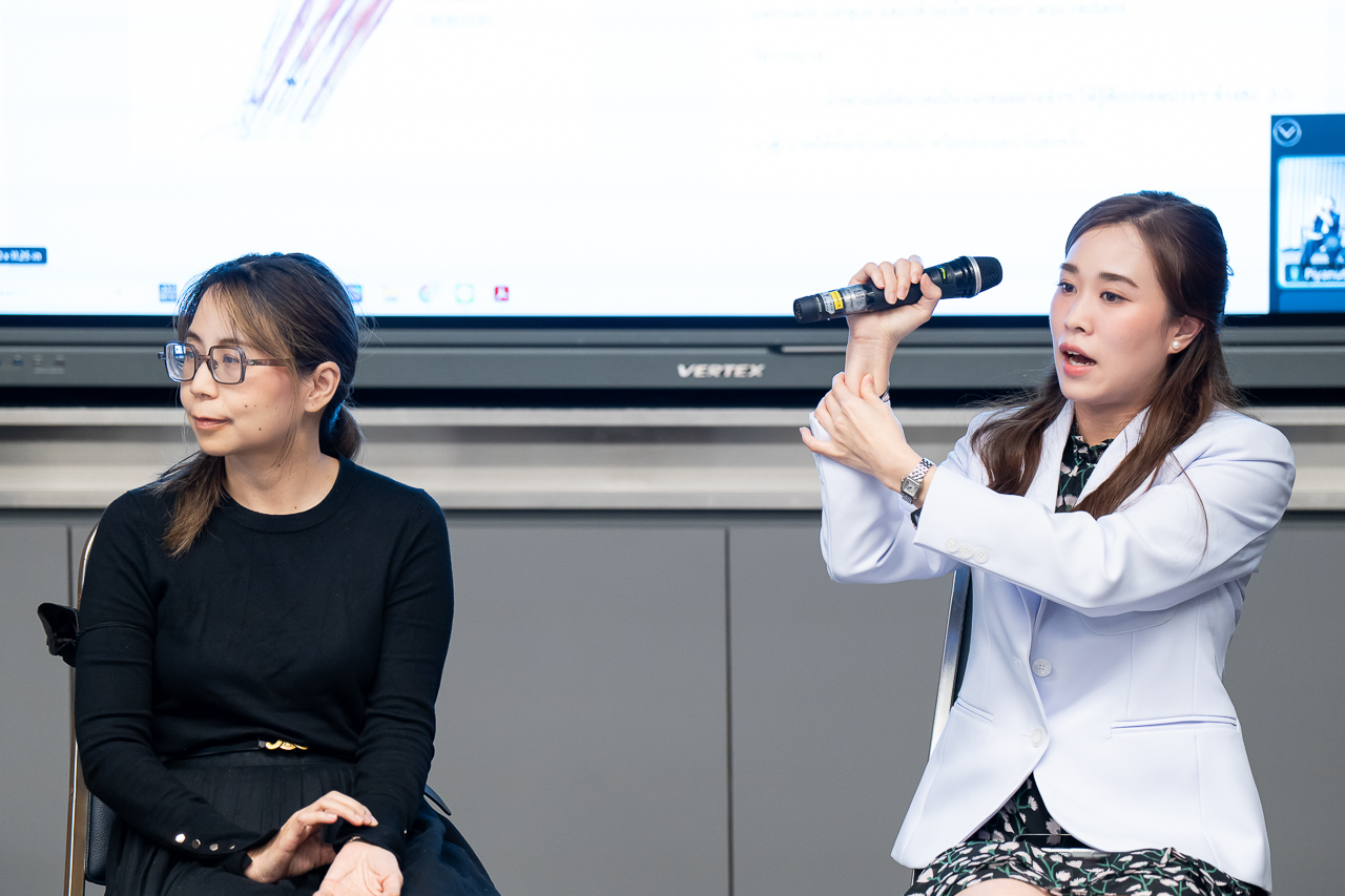 การบรรยายและเสวนา หัวข้อ  “ดูแลปัญหาการนอน บูรณการกับการแพทย์ 3 แผน”