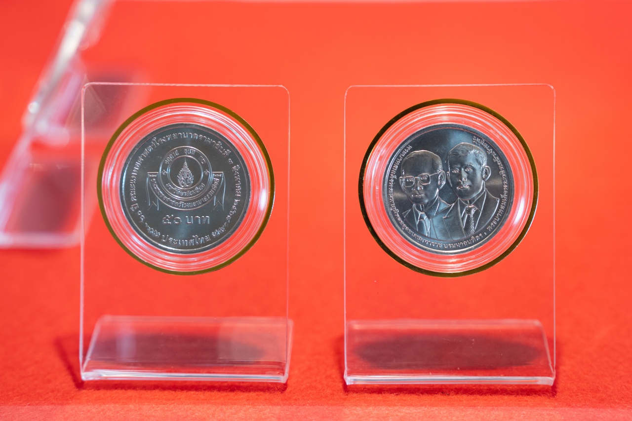 แถลงข่าว “เหรียญกษาปณ์ที่ระลึก ๖๐ ปี คณะแพทยศาสตร์โรงพยาบาลรามาธิบดี ๓ สิงหาคม ๒๕๖๘”