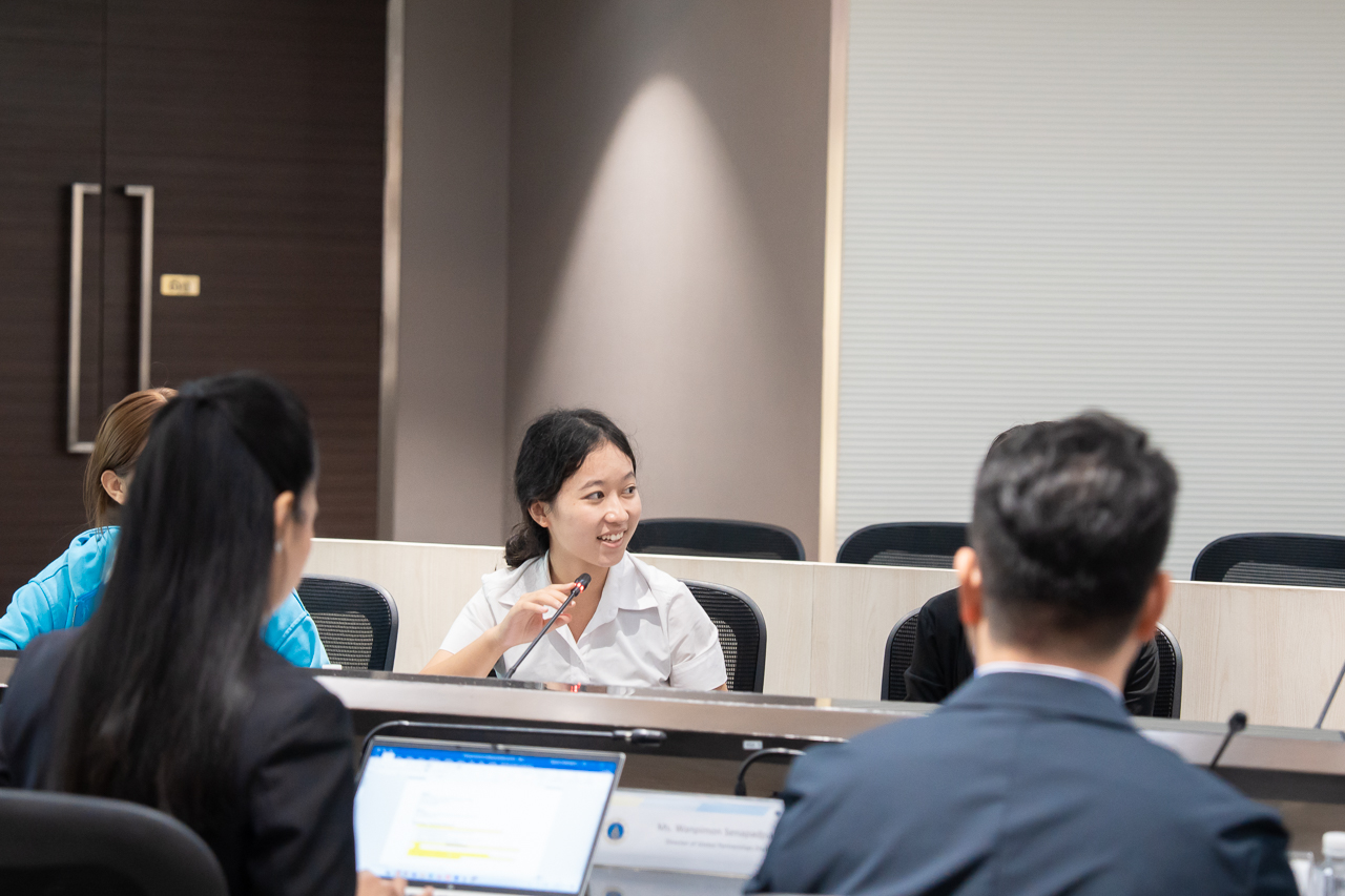 การต้อนรับคณะผู้แทนและผู้บริหารจาก Kunming Medical University และ Shanghai Jiao Tong University School of Medicine แห่งสาธารณรัฐประชาชนจีน