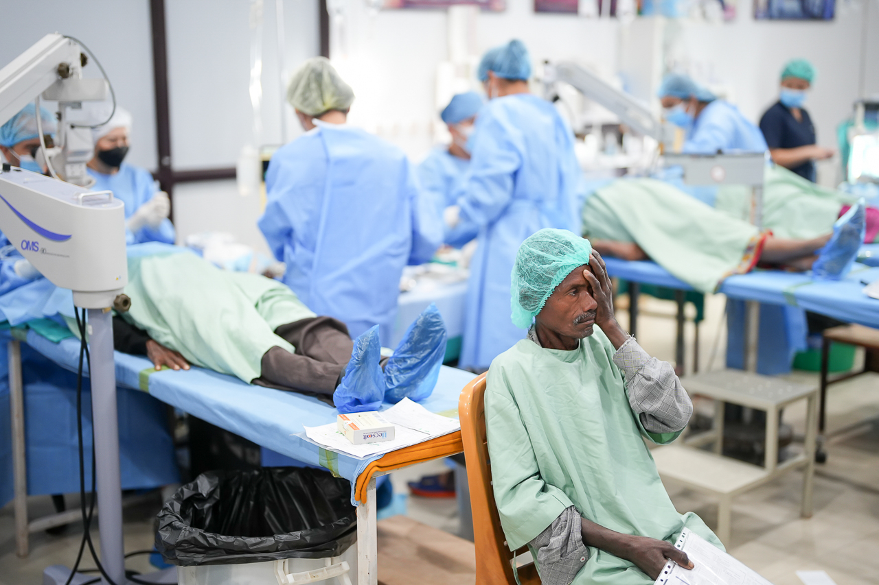 โครงการผ่าตัดตาการกุศล และโครงการออกหน่วยทันตกรรมการกุศล ประจำปี 2568 เพื่อถวายเป็นพระราชกุศลแด่พระบาทสมเด็จพระบรมชนกาธิเบศร มหาภูมิพลอดุลยเดชมหาราช บรมนาถบพิตร สมเด็จพระนางเจ้าสิริกิติ์ พระบรมราชินีนาถ พระบรมราชชนนีพันปีหลวง พระบาทสมเด็จพระวชิรเกล้าเจ้าอยู่หัว ณ สหพันธ์สาธารณรัฐประชาธิปไตยเนปาล โครงการผ่าตัดตาการกุศล และโครงการออกหน่วยทันตกรรมการกุศล ประจำปี 2568 เพื่อถวายเป็นพระราชกุศลแด่พระบาทสมเด็จพระบรมชนกาธิเบศร มหาภูมิพลอดุลยเดชมหาราช บรมนาถบพิตร สมเด็จพระนางเจ้าสิริกิติ์ พระบรมราชินีนาถ พระบรมราชชนนีพันปีหลวง พระบาทสมเด็จพระวชิรเกล้าเจ้าอยู่หัว ณ สหพันธ์สาธารณรัฐประชาธิปไตยเนปาล width=