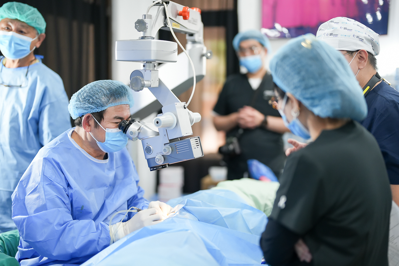 โครงการผ่าตัดตาการกุศล และโครงการออกหน่วยทันตกรรมการกุศล ประจำปี 2568 เพื่อถวายเป็นพระราชกุศลแด่พระบาทสมเด็จพระบรมชนกาธิเบศร มหาภูมิพลอดุลยเดชมหาราช บรมนาถบพิตร สมเด็จพระนางเจ้าสิริกิติ์ พระบรมราชินีนาถ พระบรมราชชนนีพันปีหลวง พระบาทสมเด็จพระวชิรเกล้าเจ้าอยู่หัว ณ สหพันธ์สาธารณรัฐประชาธิปไตยเนปาล โครงการผ่าตัดตาการกุศล และโครงการออกหน่วยทันตกรรมการกุศล ประจำปี 2568 เพื่อถวายเป็นพระราชกุศลแด่พระบาทสมเด็จพระบรมชนกาธิเบศร มหาภูมิพลอดุลยเดชมหาราช บรมนาถบพิตร สมเด็จพระนางเจ้าสิริกิติ์ พระบรมราชินีนาถ พระบรมราชชนนีพันปีหลวง พระบาทสมเด็จพระวชิรเกล้าเจ้าอยู่หัว ณ สหพันธ์สาธารณรัฐประชาธิปไตยเนปาล