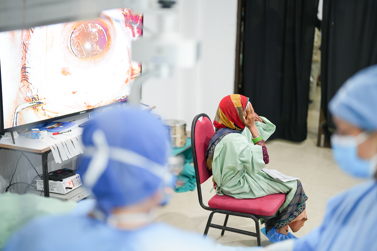 โครงการผ่าตัดตาการกุศล และโครงการออกหน่วยทันตกรรมการกุศล ประจำปี 2568 เพื่อถวายเป็นพระราชกุศลแด่พระบาทสมเด็จพระบรมชนกาธิเบศร มหาภูมิพลอดุลยเดชมหาราช บรมนาถบพิตร สมเด็จพระนางเจ้าสิริกิติ์ พระบรมราชินีนาถ พระบรมราชชนนีพันปีหลวง พระบาทสมเด็จพระวชิรเกล้าเจ้าอยู่หัว ณ สหพันธ์สาธารณรัฐประชาธิปไตยเนปาล โครงการผ่าตัดตาการกุศล และโครงการออกหน่วยทันตกรรมการกุศล ประจำปี 2568 เพื่อถวายเป็นพระราชกุศลแด่พระบาทสมเด็จพระบรมชนกาธิเบศร มหาภูมิพลอดุลยเดชมหาราช บรมนาถบพิตร สมเด็จพระนางเจ้าสิริกิติ์ พระบรมราชินีนาถ พระบรมราชชนนีพันปีหลวง พระบาทสมเด็จพระวชิรเกล้าเจ้าอยู่หัว ณ สหพันธ์สาธารณรัฐประชาธิปไตยเนปาล