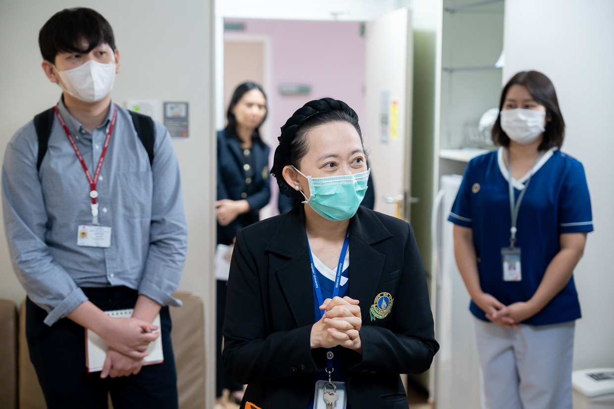 ต้อนรับคณะผู้ศึกษาดูงาน จากโรงพยาบาลสมเด็จพระบรมราชเทวี ณ ศรีราชา สภากาชาดไทย