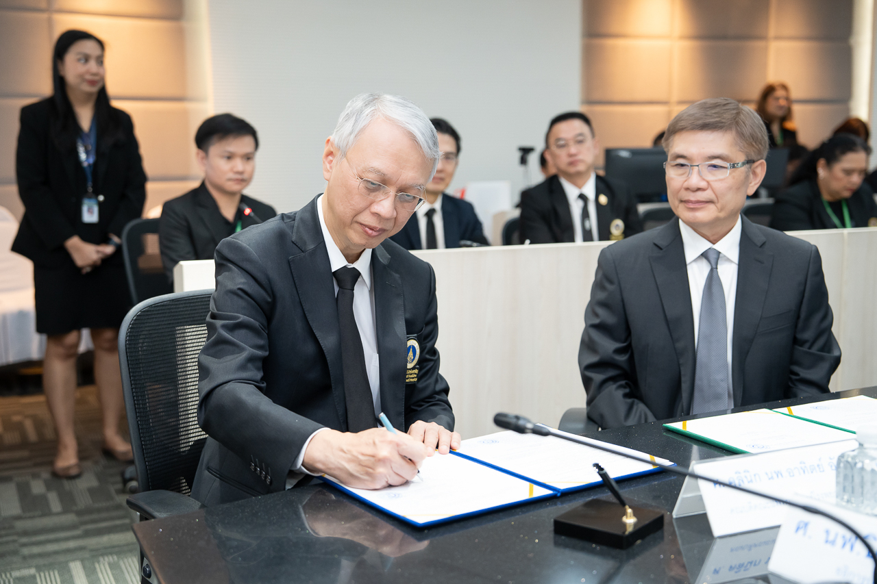 รามาธิบดี ลงนามเริ่มต้นการก่อสร้างอาคารโรงพยาบาลแห่งใหม่ โครงการอาคารโรงพยาบาลรามาธิบดีและย่านนวัตกรรมโยธี