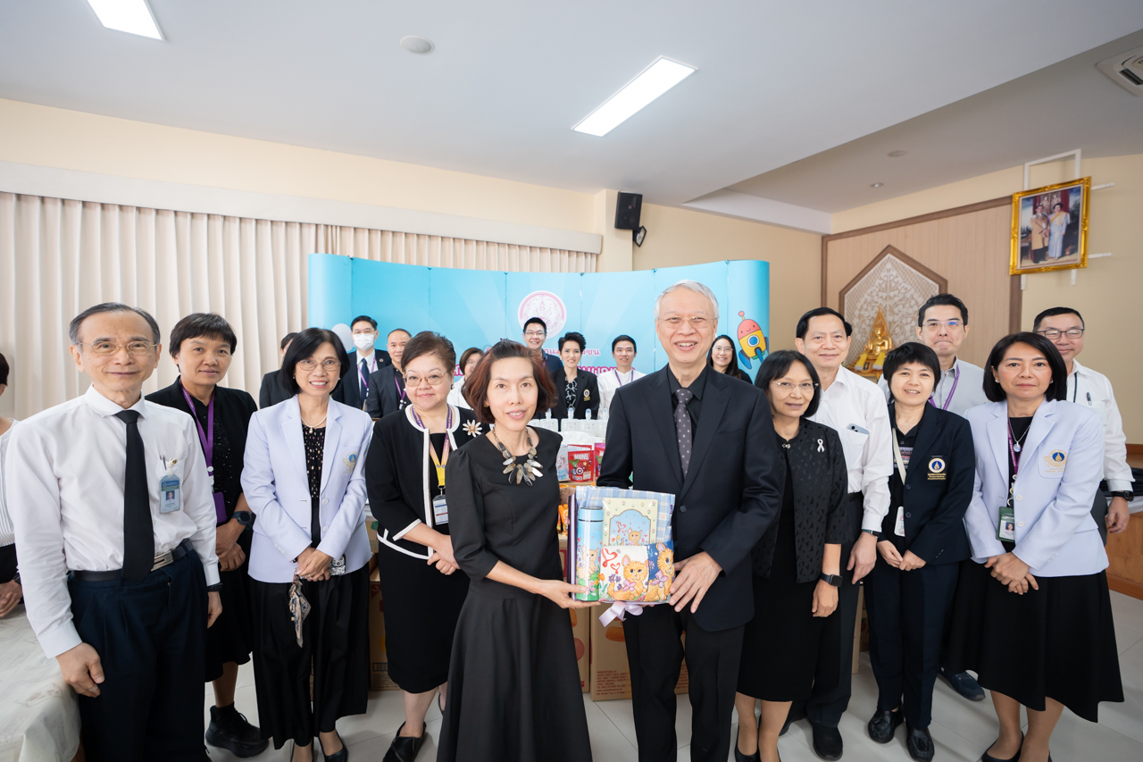 คณะแพทยศาสตร์โรงพยาบาลรามาธิบดี มหาวิทยาลัยมหิดล เข้าเยี่ยมบ้านเด็กอ่อนพญาไท ประจำปี 2569