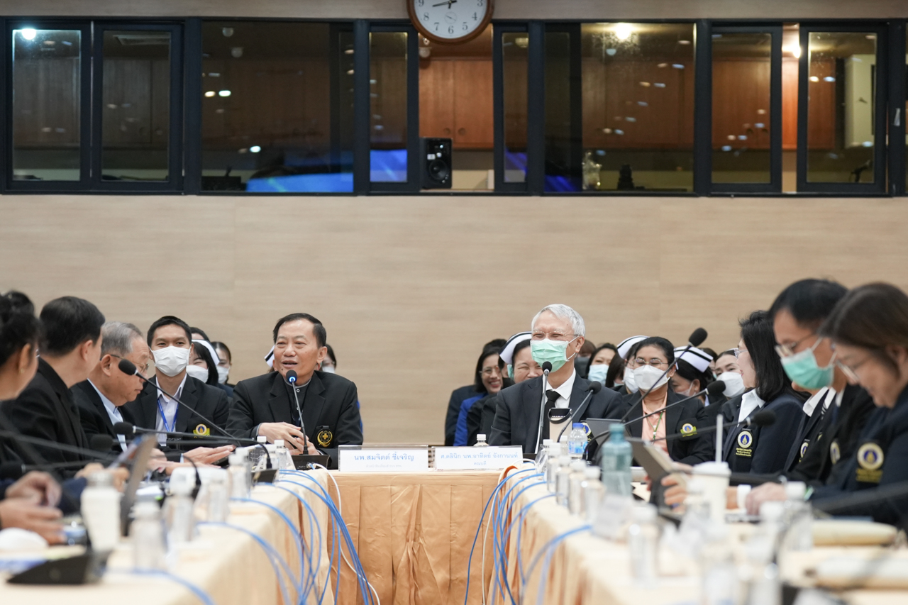 คณะแพทยศาสตร์โรงพยาบาลรามาธิบดี มหาวิทยาลัยมหิดล ต้อนรับคณะผู้เยี่ยมสำรวจ รับการรับรองกระบวนการคุณภาพ ขั้นก้าวหน้า (Re-Advanced Healthcare Accreditation Survey) ประจำปี 2569