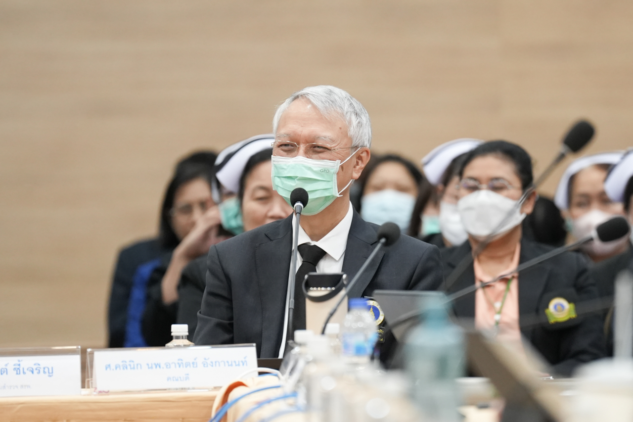 คณะแพทยศาสตร์โรงพยาบาลรามาธิบดี มหาวิทยาลัยมหิดล ต้อนรับคณะผู้เยี่ยมสำรวจ รับการรับรองกระบวนการคุณภาพ ขั้นก้าวหน้า (Re-Advanced Healthcare Accreditation Survey) ประจำปี 2569