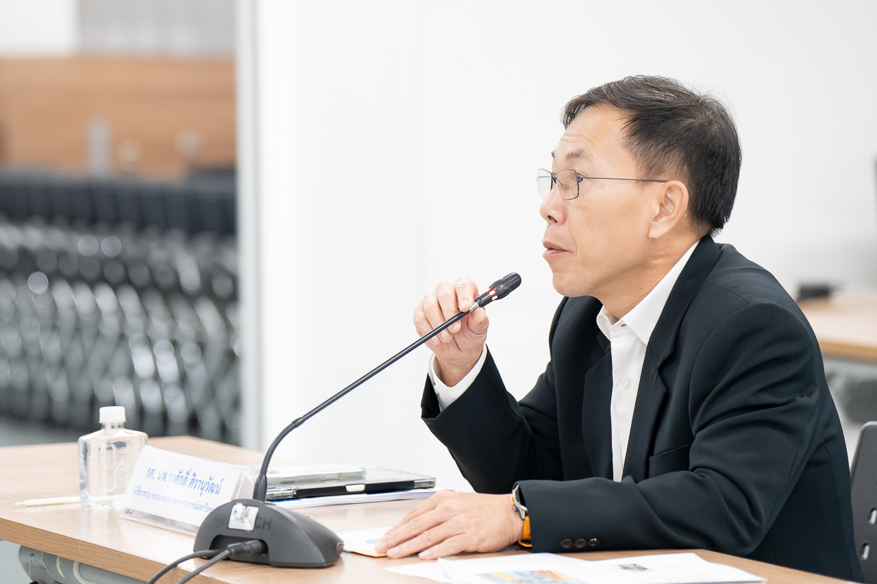 ต้อนรับคณะผู้เยี่ยมสำรวจจากสถาบันรับรองคุณภาพสถานพยาบาล (องค์การมหาชน) (สรพ.) ในโอกาสเข้าเยี่ยมสำรวจการรับรองเฉพาะโรค Program and Disease Specific Certification: PDSC การดูแลรักษาผู้ป่วยโรคเนื้องอกต่อมใต้สมอง