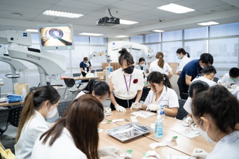The 4th Ramathibodi Ophthalmology Open House