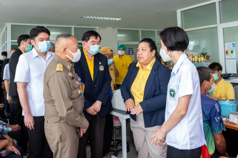 โครงการ “ราษฎรสุขใจ พลานามัยสมบูรณ์ แพทย์พระราชทาน” โดยสํานักงานทรัพย์สินพระมหากษัตริย์ ร่วมกับ คณะแพทยศาสตร์โรงพยาบาลรามาธิบดี มหาวิทยาลัยมหิดล และหน่วยงานภาคี ณ โรงพยาบาลโพธิ์ทอง จังหวัดอ่างทอง