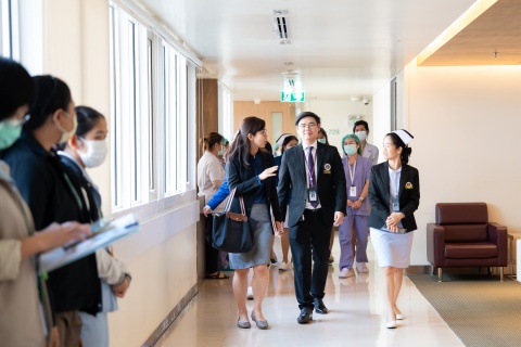 การเยี่ยมสำรวจเพื่อประเมินการรับรองเฉพาะโรค : การปลูกถ่ายอวัยวะในช่องอก (Thoracic Transplantation)