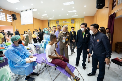 โครงการ “ราษฎรสุขใจ พลานามัยสมบูรณ์ แพทย์พระราชทาน” ครั้งที่ 9 ประจำปี 2568 โดยสํานักงานทรัพย์สินพระมหากษัตริย์ ร่วมกับ คณะแพทยศาสตร์โรงพยาบาลรามาธิบดี มหาวิทยาลัยมหิดล และหน่วยงานภาคี ณ จังหวัดตาก