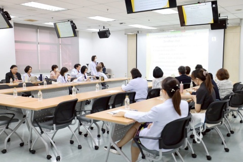 The Doctor of Philosophy Program in Nursing Science (International Program) at Ramathibodi School of Nursing, a joint program between the Faculty of Medicine Ramathibodi Hospital, and the Faculty of Nursing, Mahidol University, organized an academic seminar to develop teaching and learning management for the academic year 2025.