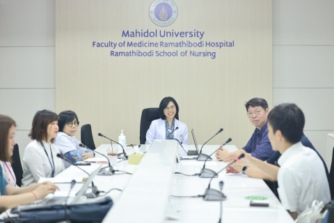 คณะผู้บริหาร และคณาจารย์ โรงเรียนพยาบาลรามาธิบดี ร่วมให้การต้อนรับ คณะผู้บริหาร จาก Graduate School of Medicine, The University of Osaka และ Osaka Institute of Public Health ประเทศญี่ปุ่น