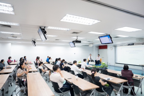 งานเสวนา เรื่อง TIPS & TRICKS สู่ความสำเร็จในการขอตำแหน่งทางวิชาการ ภายใต้โครงการ Academic Position Club ครั้งที่ 15
