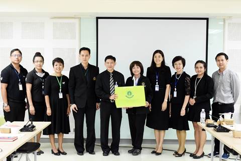 ศูนย์การแพทย์กาญจนาภิเษก เข้าศึกษาดูงาน