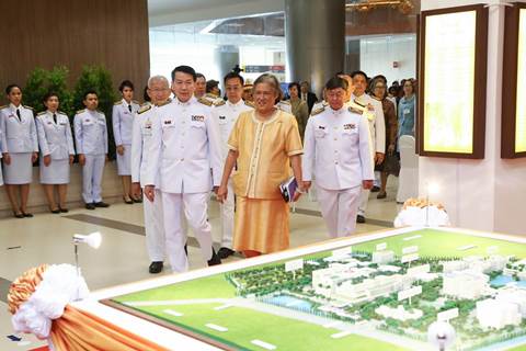 พิธีเปิดสถาบันการแพทย์จักรีนฤบดินทร์ คณะแพทยศาสตร์โรงพยาบาลรามาธิบดี มหาวิทยาลัยมหิดล