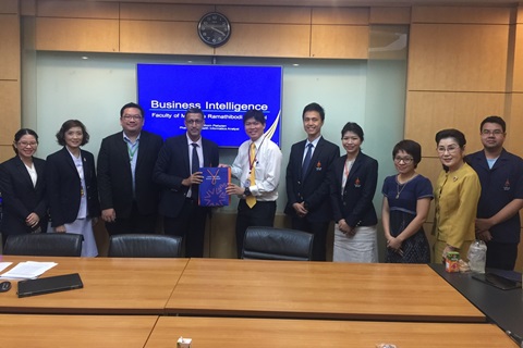 โรงพยาบาลจุฬาภรณ์ ศึกษาดูงานระบบธุรกิจอัจฉริยะของคณะฯ