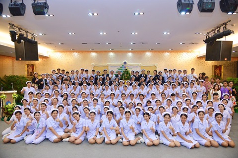 ฝ่ายการพยาบาล โรงพยาบาลรามาธิบดี จัดพิธีบายศรีสู่ขวัญสู่รั้วรามาธิบดี 