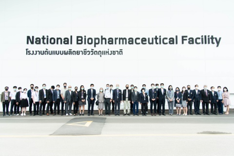 คณะฯ เยี่ยมชมการดำเนินการเรียนการสอน Gifted Education และเยี่ยมชมผลงานวิจัยที่เกี่ยวข้องทางการแพทย์ มหาวิทยาลัยเทคโนโลยีพระจอมเกล้าธนบุรี วิทยาเขตบางมดและบางขุนเทียน