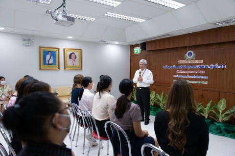พิธีเปิดการอบรมหลักสูตรโภชนบำบัดและการบริหารรุ่นที่ 32