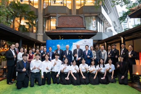 คณะแพทยศาสตร์โรงพยาบาลรามาธิบดี มหาวิทยาลัยมหิดล เป็นเจ้าภาพจัดเลี้ยงอาหารค่ำรับรองคณะกรรมการฯ อาจารย์ที่ปรึกษาชาวไทย ชาวต่างชาติ และผู้ได้รับพระราชทานทุน โครงการเยาวชนรางวัลสมเด็จเจ้าฟ้ามหิดล ประจำปี 2567