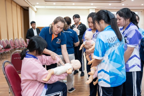 โครงการอบรมเชิงปฏิบัติการ “เด็กไทย ใฝ่ดี” ณ โรงพยาบาลพระจอมเกล้า จังหวัดเพชรบุรี