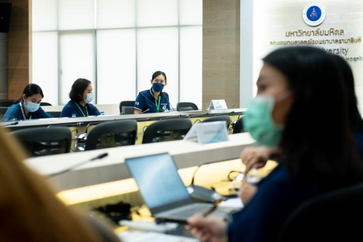 การประชุมออนไลน์เพื่อนำเสนอพร้อมทั้งสรุปแผนความต่อเนื่องในการดำเนินงานและแจ้งการซ้อมแผนความต่อเนื่องในการดำเนินงาน (Business Continuity Plan: BCP) พื้นที่พญาไท ประจำปีงบประมาณ พ.ศ. 2565