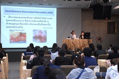 การอบรมเชิงปฏิบัติการ หัวข้อ “พัฒนาศักยภาพพยาบาลในการประเมิน ป้องกัน และดูแลแผลกดทับ”