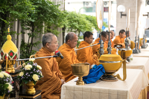 ทำบุญวันวิสาขบูชา
