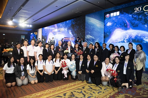 คณะฯ ได้รับประกาศนียบัตรสถานพยาบาลผ่านการรับรองมาตรฐานเฉพาะโรค DSC ตับ, DSC ไต และDSC ปลูกถ่ายไขกระดูก 